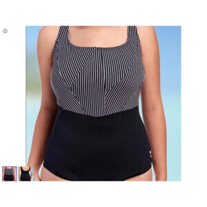 TYR Scoop Neck Control Fit Black and Gray SZ 22 Piece Bathing Suit NWT